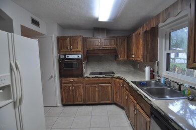 6809 Azul Ct, Jacksonville, FL 32210 - photo 6