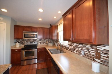 Plenty of counter space and new back splash.