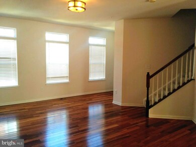 3812 Fish Pond Ln, Glen Allen, VA 23060 - photo 4