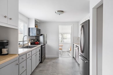 28 Mohawk Rd, Burlington, MA 01803 - photo 6