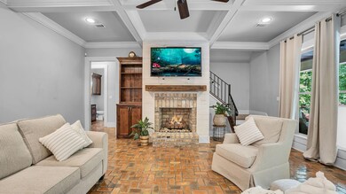 28-web-or-mls-Great Room (3)