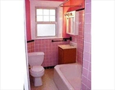 163 Chilton St unit 1, Cambridge, MA 02138 - photo 3