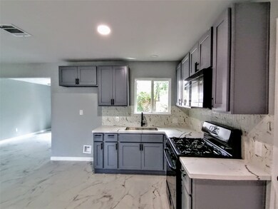 5207 Enyart St, Houston, TX 77021 - photo 3