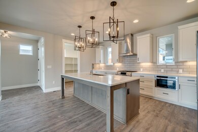 3694 SW 45th St, Redmond, OR 97756 - photo 5