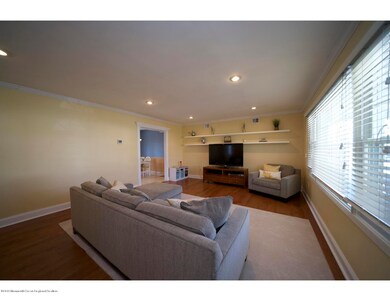 83 Idolstone Ln, Matawan, NJ 07747 - photo 3