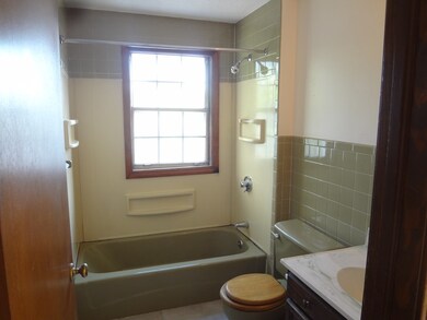 39-41 Greenwich St unit 39B, Ludlow, MA 01056 - photo 6