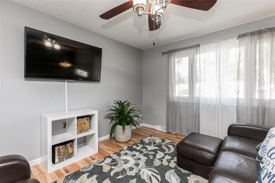 2313 Lori Dr SW, Cedar Rapids, IA 52404 - photo 7