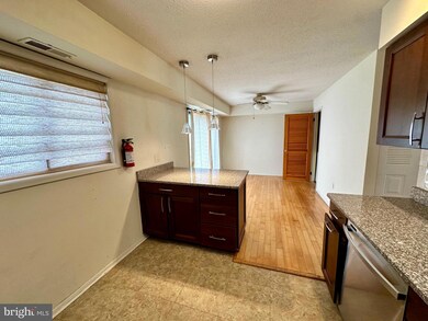 23 Chiswick Dr, Lindenwold, NJ 08021 - photo 5