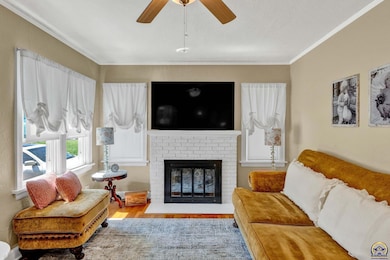 3028 SW Clark Ct, Topeka, KS 66604 - photo 6