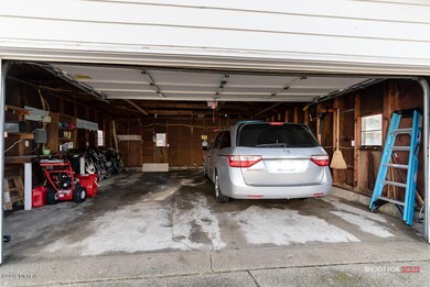 15000 160th Ave003 LoRes