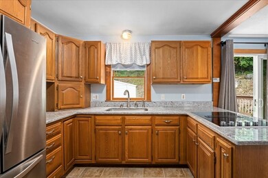 61 Elmwood St, Auburn, MA 01501 - photo 7