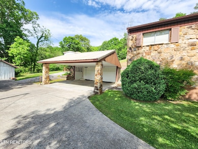 rocky branch carport