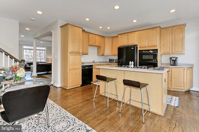 25820 Commons Square, Chantilly, VA 20152 - photo 6