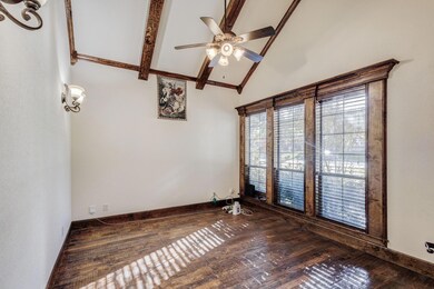 8653 Wishing Tree Ln, North Richland Hills, TX 76182 - photo 3