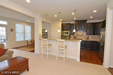 42633 Offenham Terrace, Chantilly, VA 20152 - photo 4