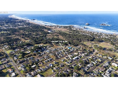 835 SW 11th, Bandon, OR 97411 - photo 4