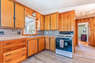 100 Swifts Beach Rd, Wareham, MA 02571 - photo 5