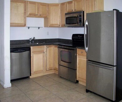 4051 NE 13th Ave unit 523, Oakland Park, FL 33334 - photo 3