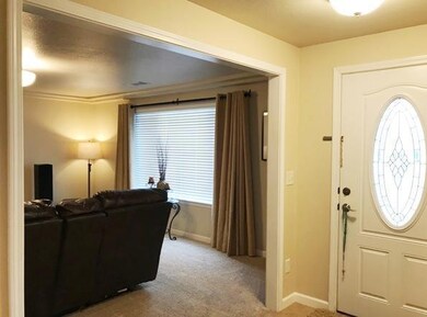 112 Sanger Ln, Cave Junction, OR 97523 - photo 4