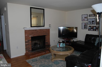 11189 Hamlet Ct, Fredericksburg, VA 22407 - photo 3