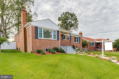 2207 Iverson St, Temple Hills, MD 20748 - photo 4