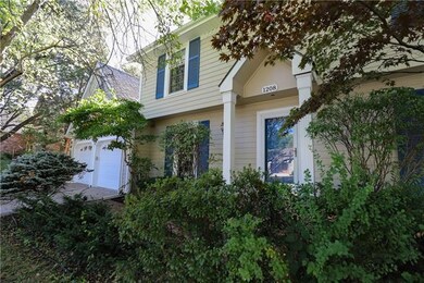 1208 NW Porter Dr, Blue Springs, MO 64015 - photo 2