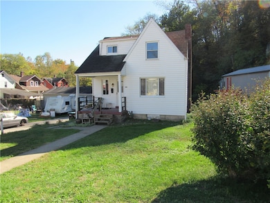 100 Curtis St, Tarentum, PA 15084 - photo 2