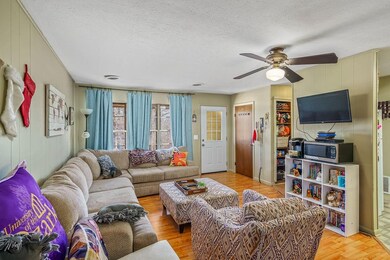 7 Gwaltney Cir, Bella Vista, AR 72715 - photo 4