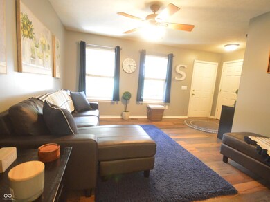 5057 W Bay Rd, Plainfield, IN 46168 - photo 3