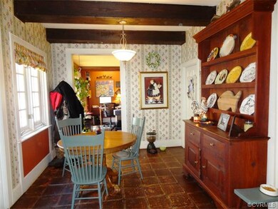 Eating area off of kitchen