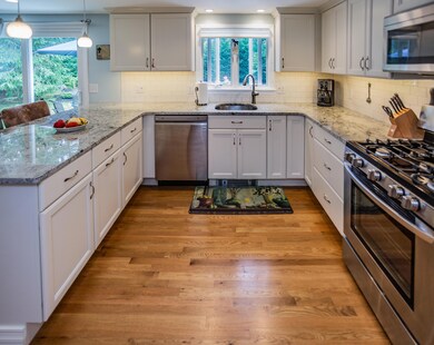 10 Collingwood Dr, Yarmouth Port, MA 02675 - photo 6