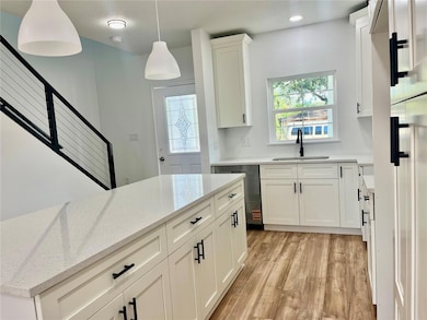 8112 N Greenwood Ave, Tampa, FL 33604 - photo 3