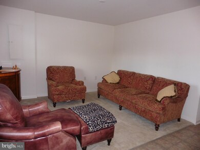 38 Lieutenant Ct, Bunker Hill, WV 25413 - photo 4