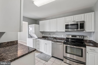 Columbia Towers Condominium unit 811, Silver Spring, MD 20904 - photo 6