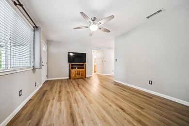 21087 Hackett Ln, Redding, CA 96003 - photo 6