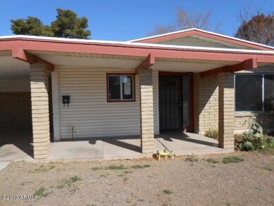 023-319436 Front Entry