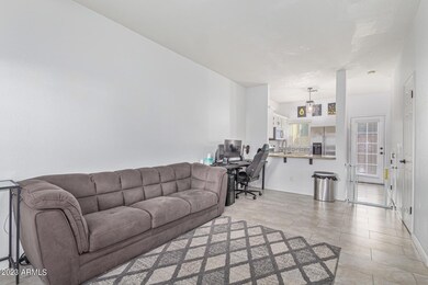 GREAT ROOM/DINING