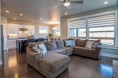 20882 SE Sunniberg Ln, Bend, OR 97702 - photo 3