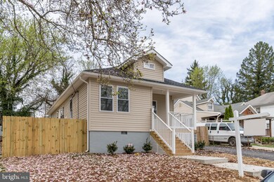 2106 Sunbriar Ln, Gwynn Oak, MD 21207 - photo 4