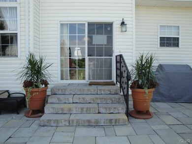 2223 Burgundy Dr, Macungie, PA 18062 - photo 7