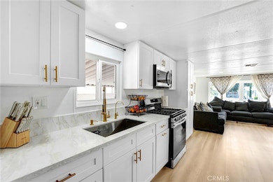 18145 Soledad Canyon Rd unit 12, Canyon Country, CA 91387 - photo 4