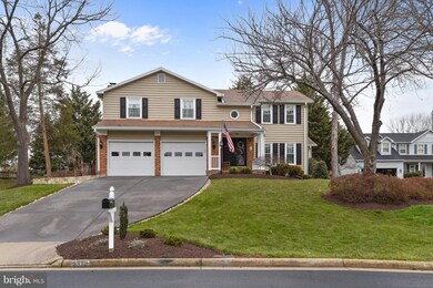 13372 Meadowsweet Dr, Fairfax, VA 22033 - photo 2