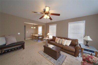 34 Rotunda Cir, Asheville, NC 28806 - photo 3