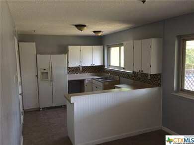 1002 Shiela Dr, Copperas Cove, TX 76522 - photo 6