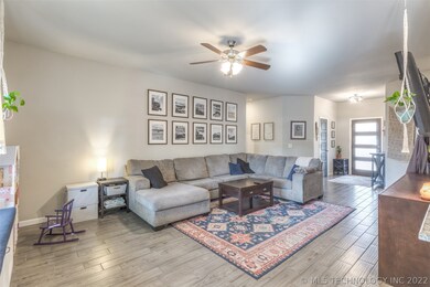 1101 W Gulfport St, Broken Arrow, OK 74011 - photo 7