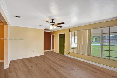 7637 Juniper St, Miramar, FL 33023 - photo 2