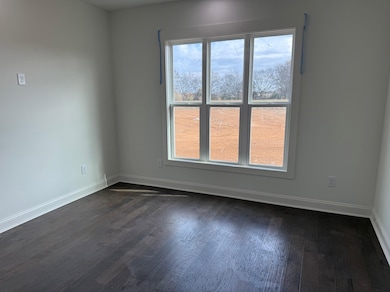 100 Belvedere Cir, Savannah, TN 38372 - photo 4