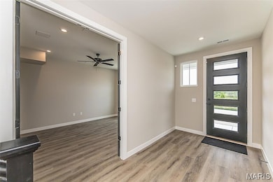 8923 E Gateway Heights unit 94-805, St. Louis, MO 63144 - photo 4