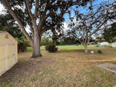 9013 Symmes Rd, Gibsonton, FL 33534 - photo 4