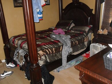 621 Evergreen Park Dr, Hopkinsville, KY 42240 - photo 2